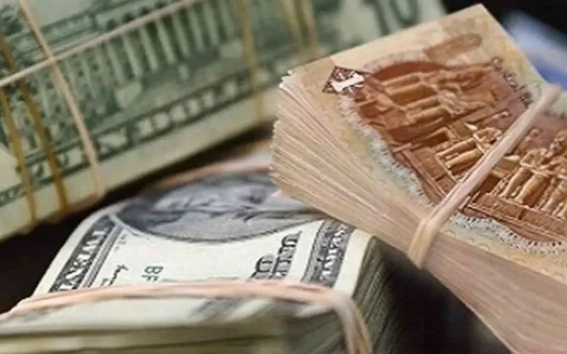 تحركات السوق الموازي.. سعر الدولار أمام الجنيه المصري بعد انخفاض الذهب اليوم